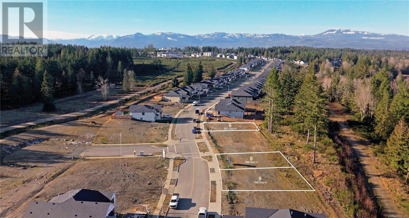 1662 Crown Isle Boulevard Blvd #6, Courtenay, BC V9N 0E1