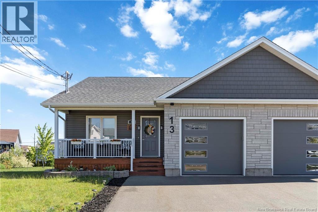 13 Satleville Cres, Riverview, NB E1B 0V5