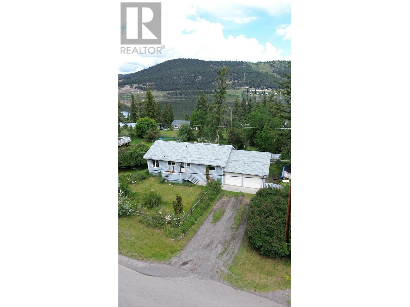 2112 Kinglet Rd, Williams Lake, BC V2G 5G3