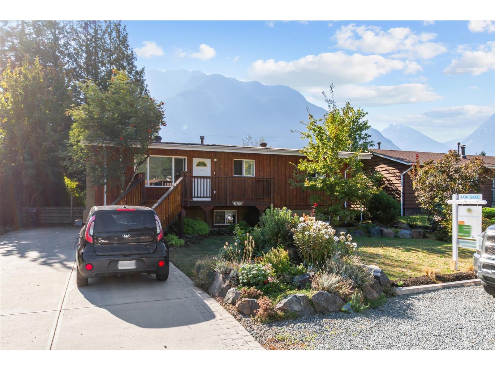 648 Willow Streethope, Hope, BC V0X 1L0