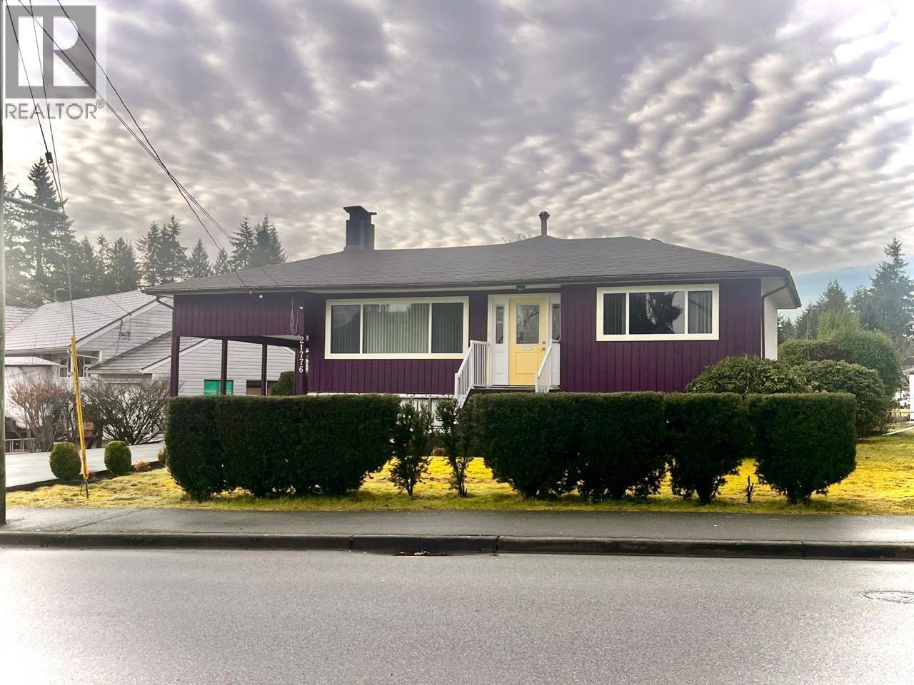 21776 Mountainview Cres, Maple Ridge, BC V2X 3V1