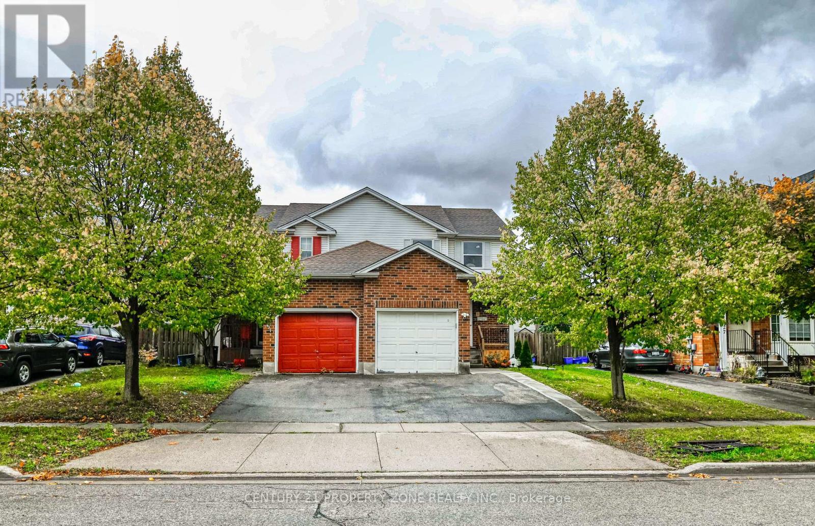 423 Old Newbury Ln, Cambridge, ON N3H 5N9