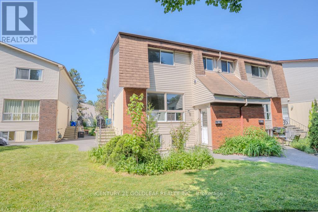 5 Unit 5 Sonnet Cres #b, Ottawa, ON K2H 8W8