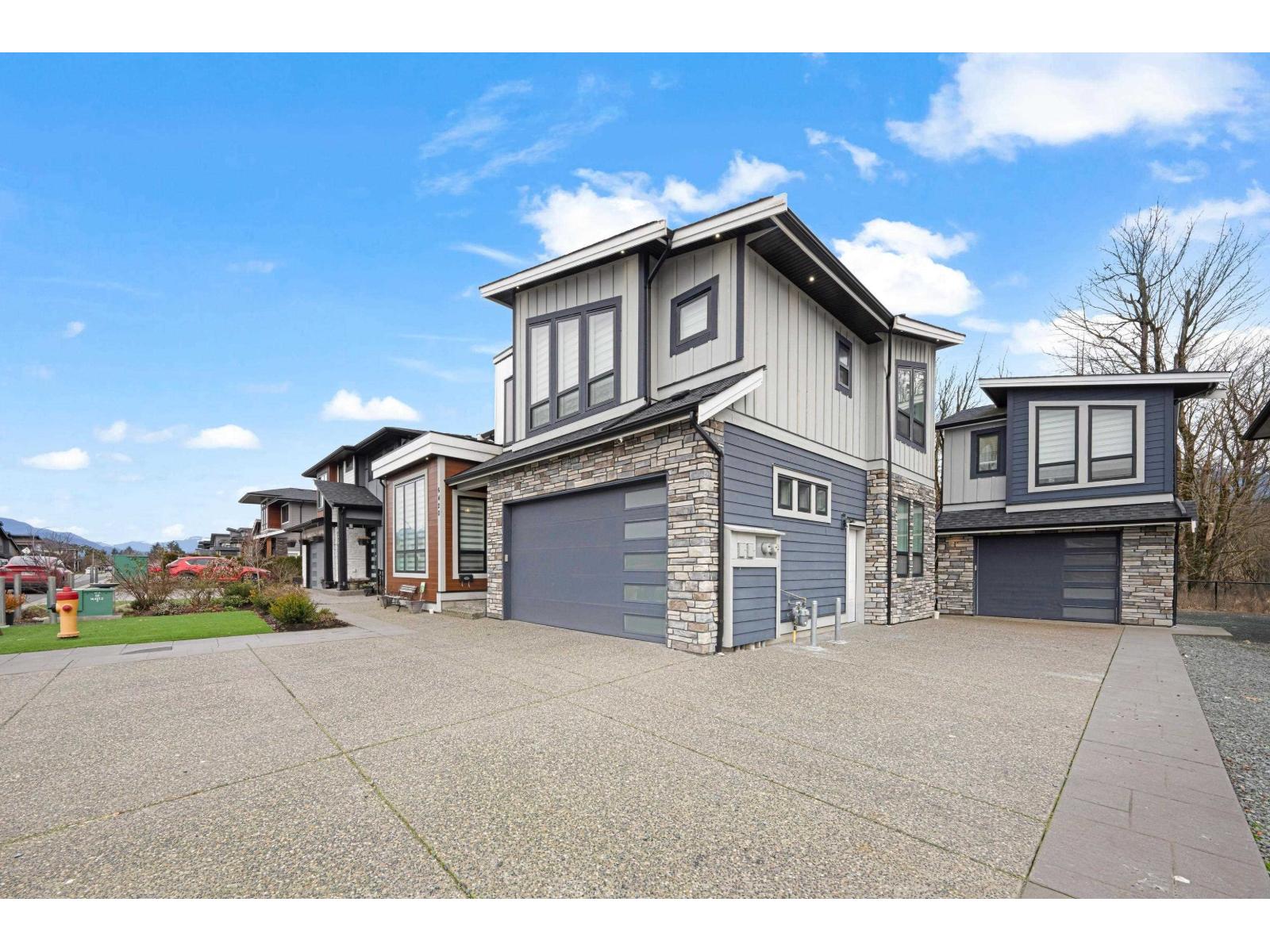6420 Fairway Streetsardis S, Chilliwack, BC V2R 0Z8