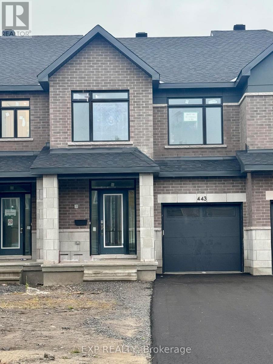 443 Haresfield Ct, Ottawa, ON K4M 0B6