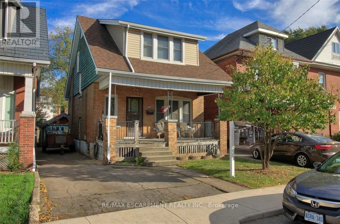 112 Kensington Ave N, Hamilton, ON L8L 7N2