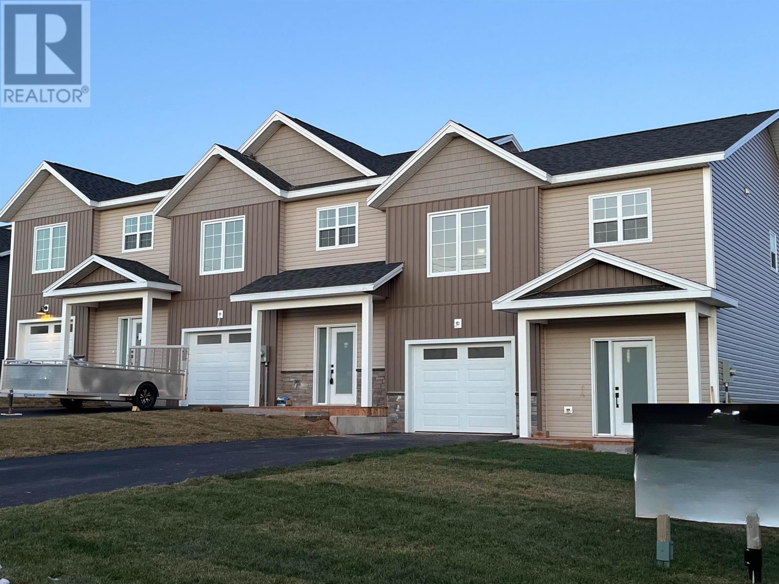 9 Anne Ave, Charlottetown, PE C1C 0X1