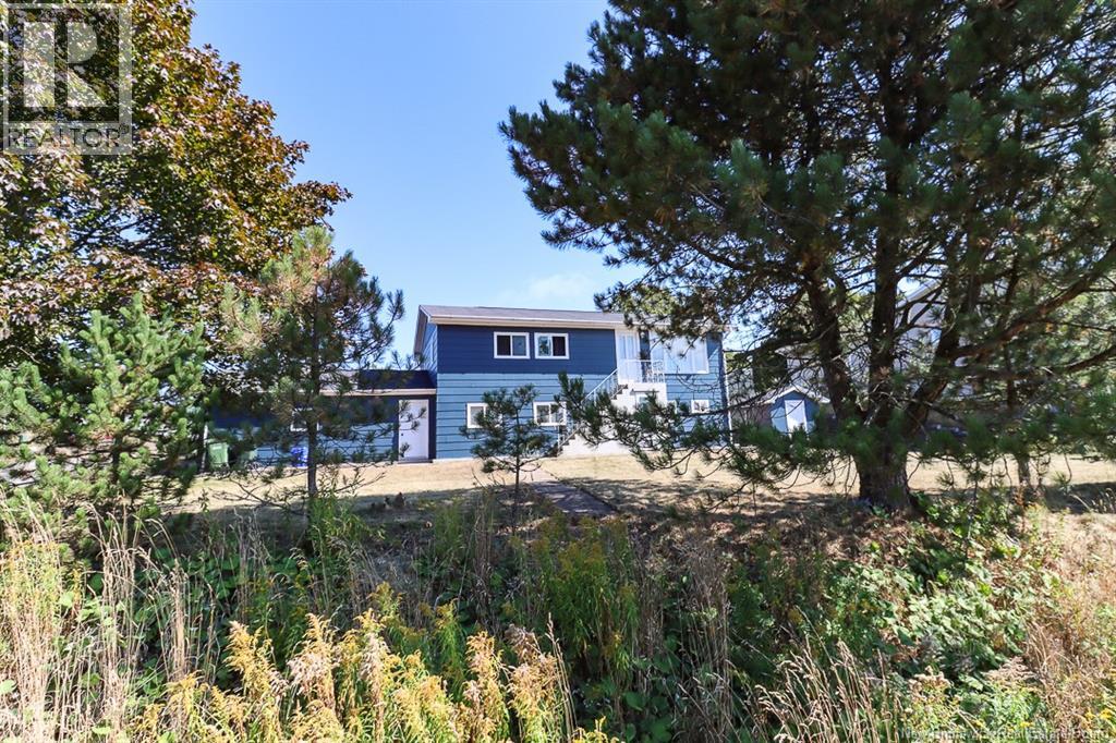 308 Green Head Rd, Saint John, NB E2M 4W3