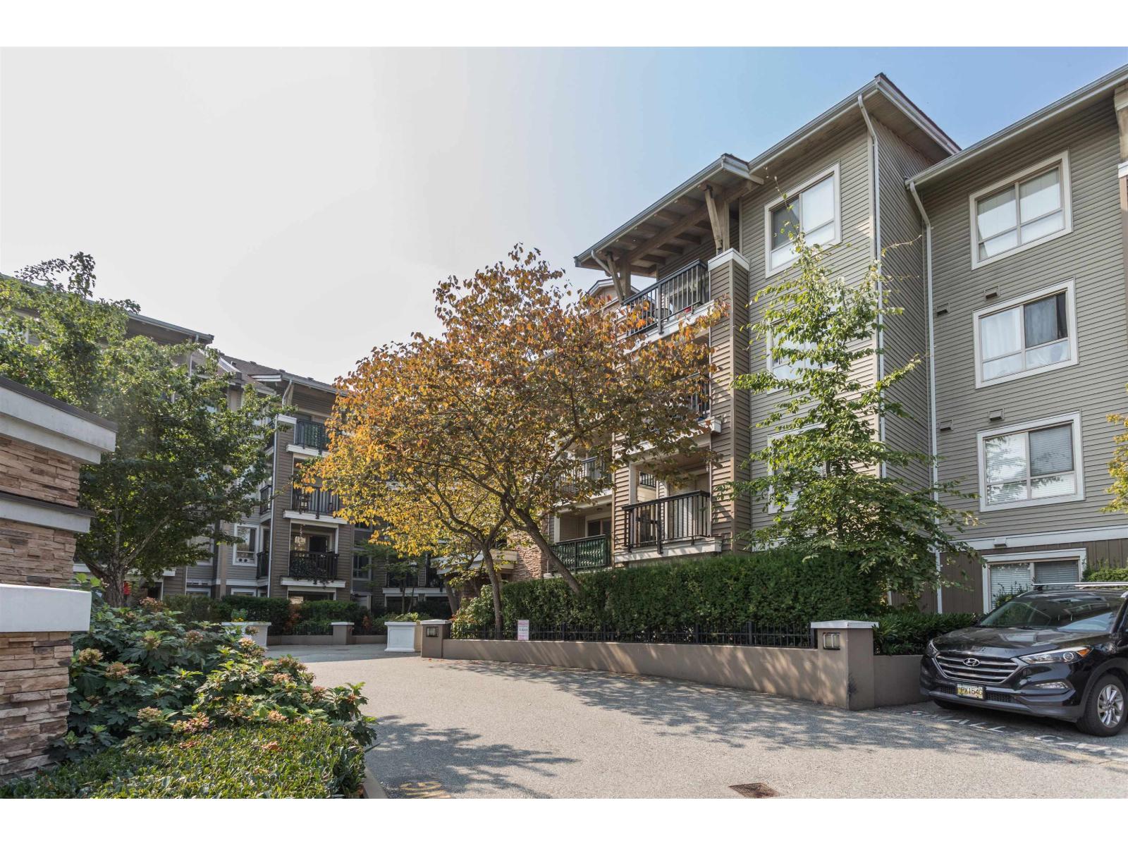 8915 202 Street Unit 425, Langley, BC V1M 0B5