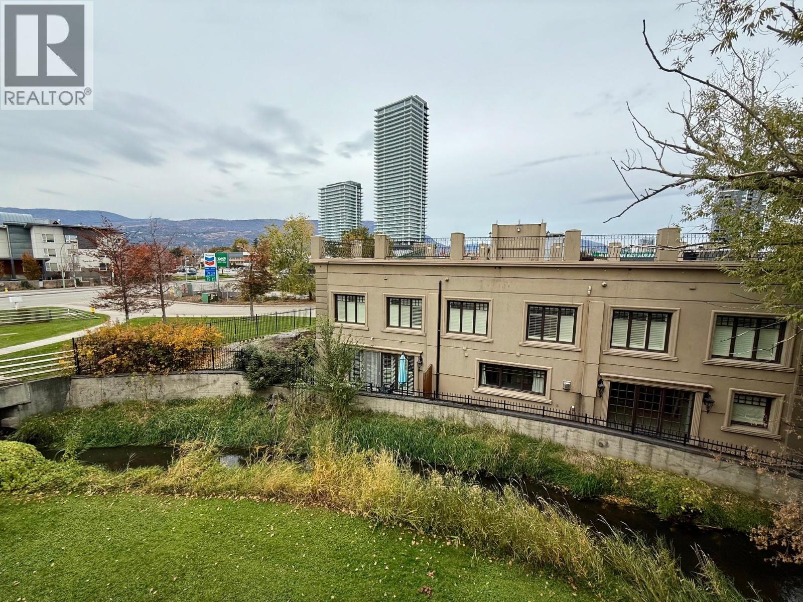 1761 Pandosy Street Unit 303, Kelowna, BC V1Y 1R2