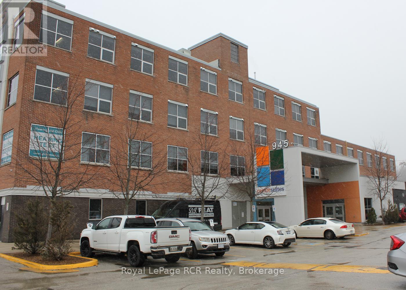 311 945 3rd Ave E, Owen Sound, ON N4K 2K8