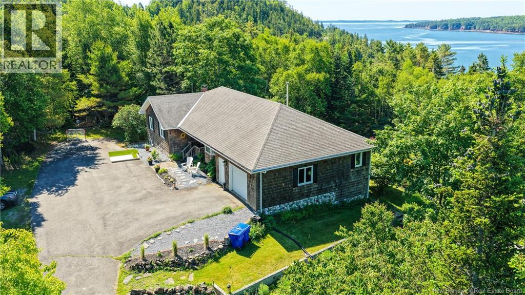 11 Mclaren Dr, Chamcook, NB E5B 3E3