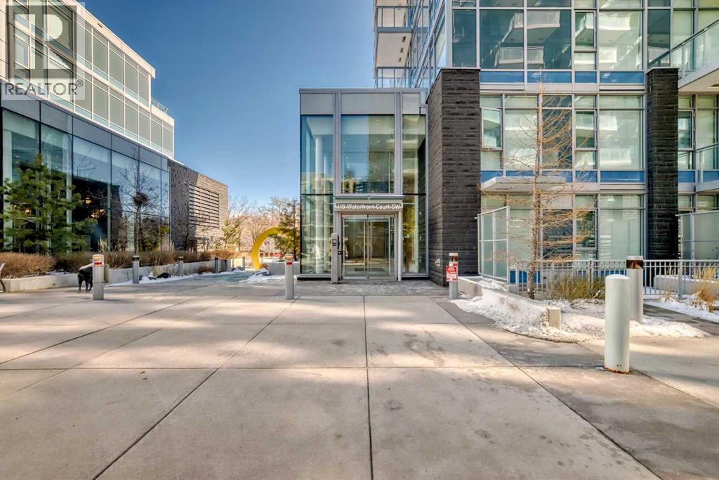 118 Waterfront Court Sw Unit 807, Calgary, AB T2P 1K8