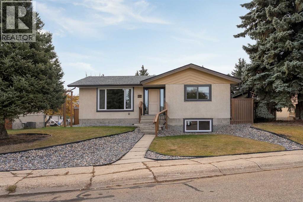 45 Avenue Unit 6505 #a, Camrose, AB T4V 0C8