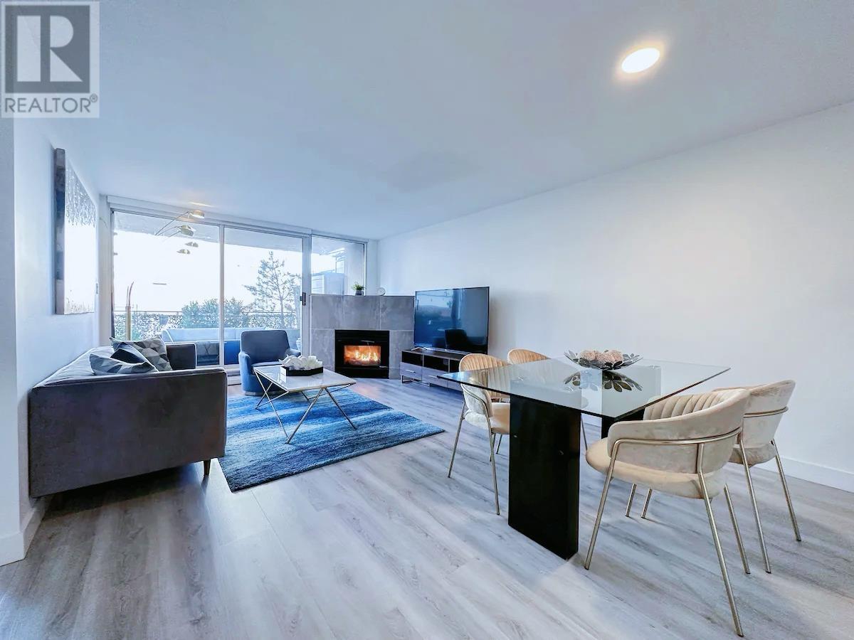 555 Abbott Street Unit 309, Vancouver, BC V6B 6B8
