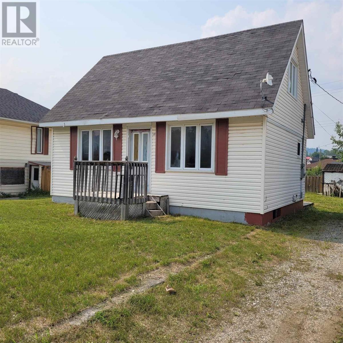 59 Manitou Rd W, Manitouwadge, ON P0T 2C0