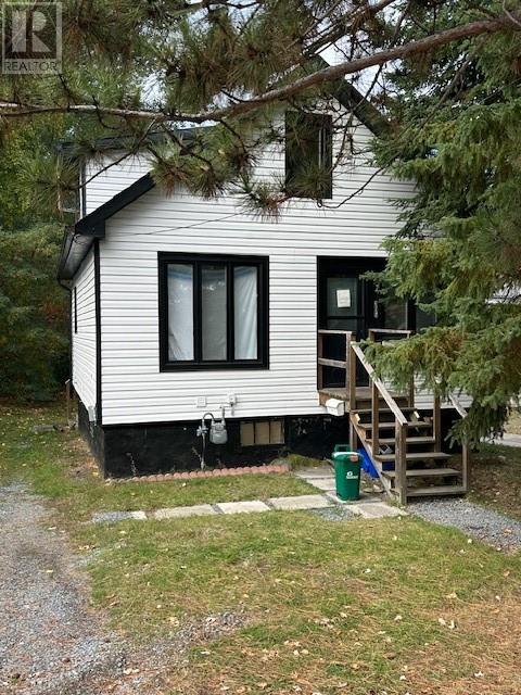 305 Brebeuf St, Sudbury, ON P3C 5H2