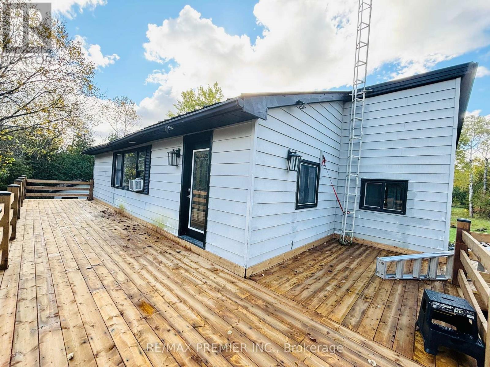 2506 Concession 10 Rd N, Collingwood, ON L9Y 3Y9