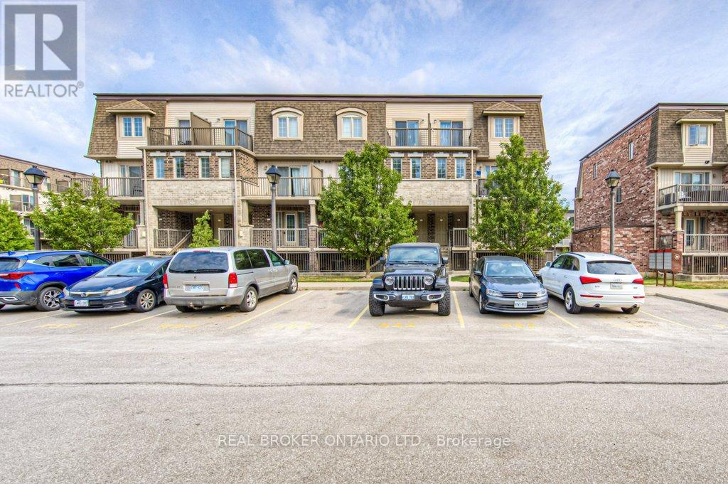 22 240 Rachel Cres, Kitchener, ON N2R 0E1