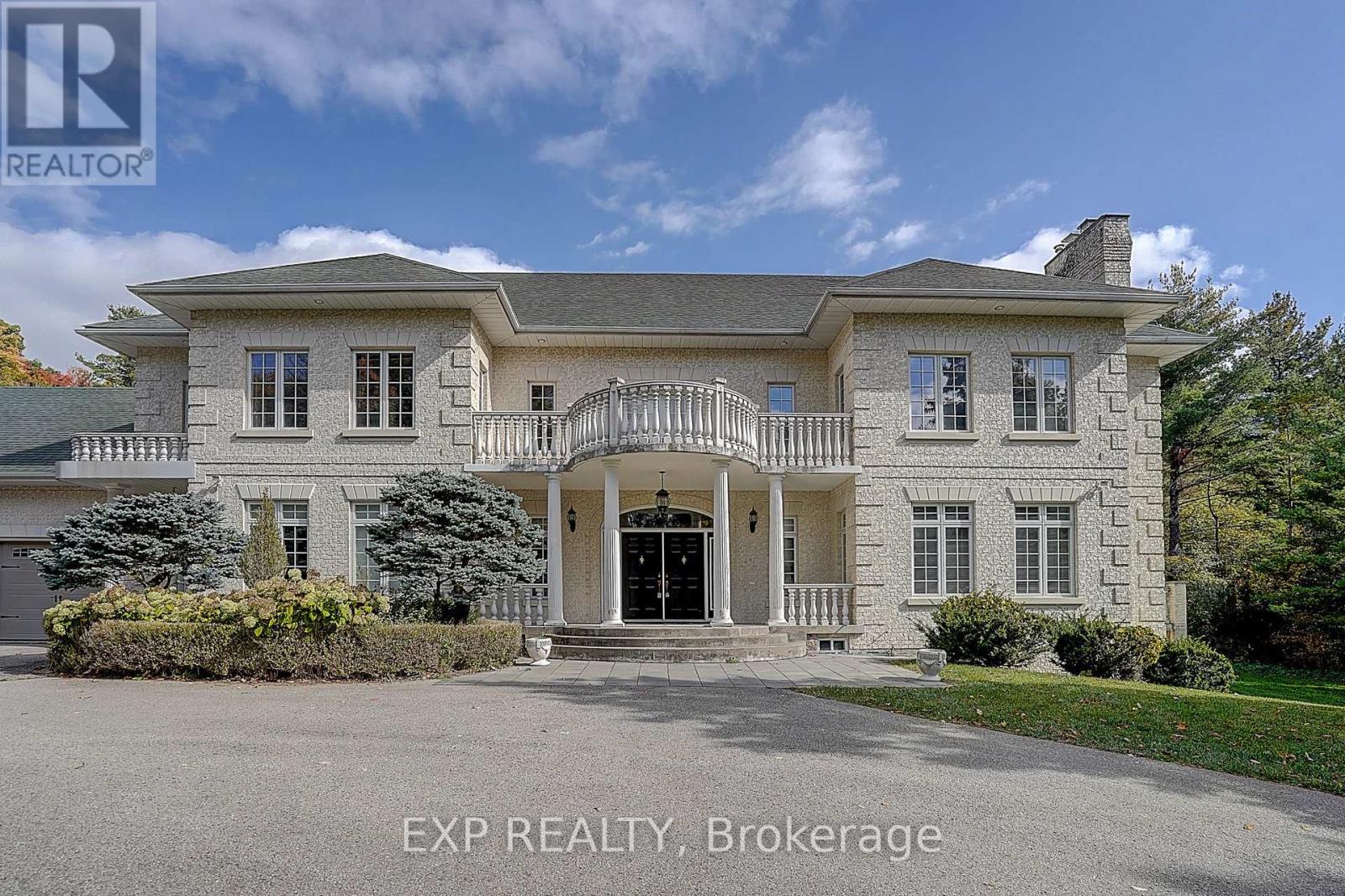 77 Silver Fox Pl, Vaughan, ON L6A 1G2