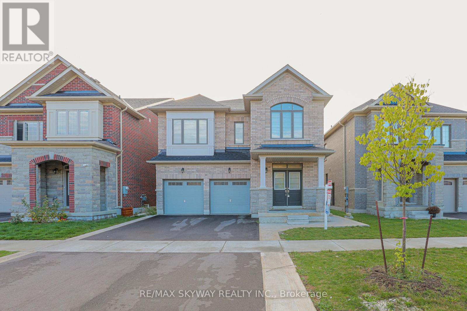 379 Valleyway Dr, Brampton Credit Valley, ON L6X 5S7