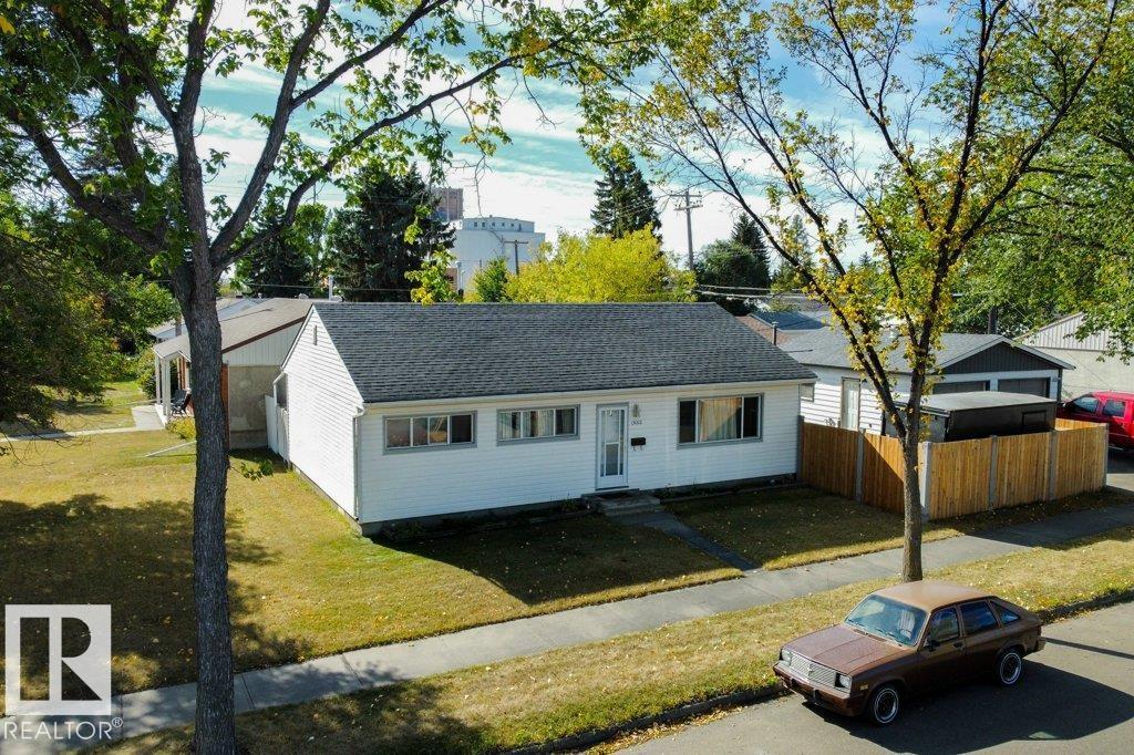 129 Av Nw Unit 13003, Edmonton, AB T5L 3K1