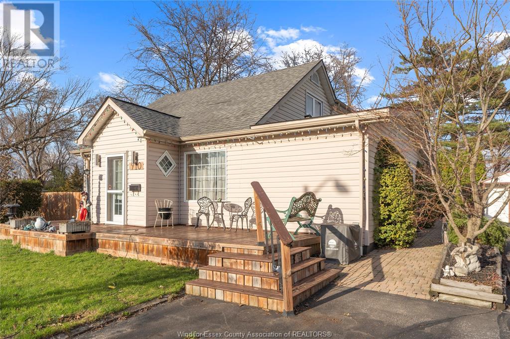 910 Jefferson Blvd, Windsor, ON N8S 2R1