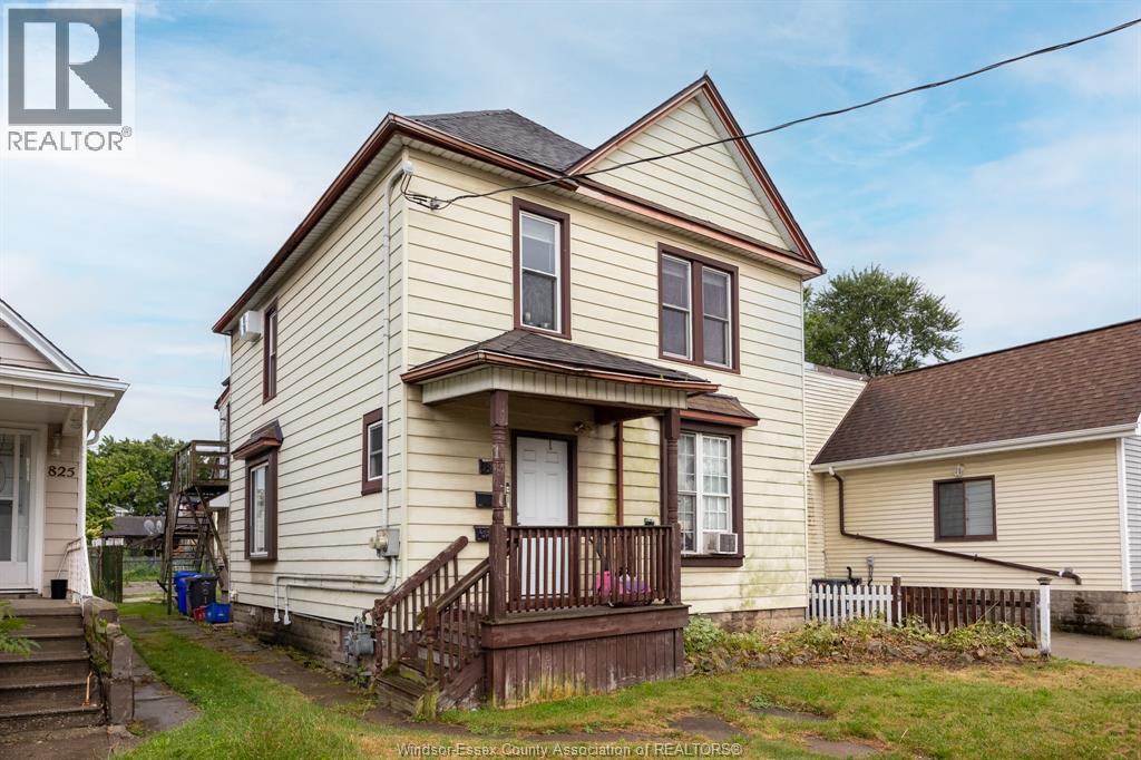 817 Chatham St E, Windsor, ON N9A 2X8