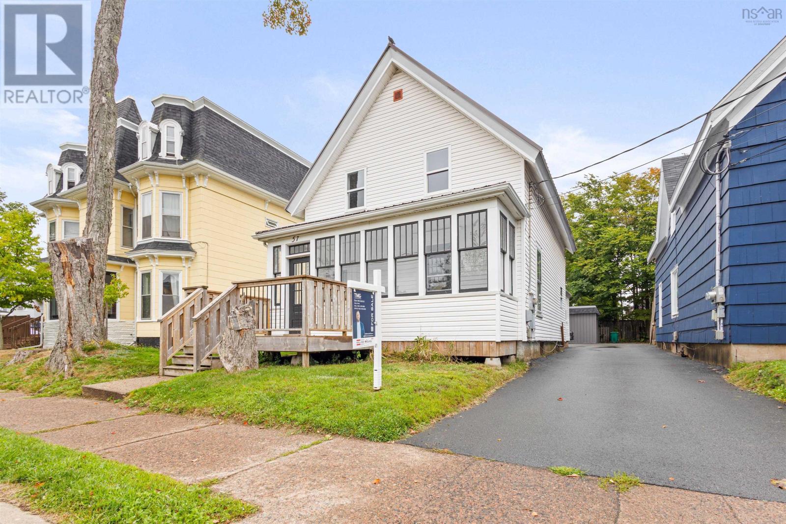 57 Pleasant St, Truro, NS B2N 3R8