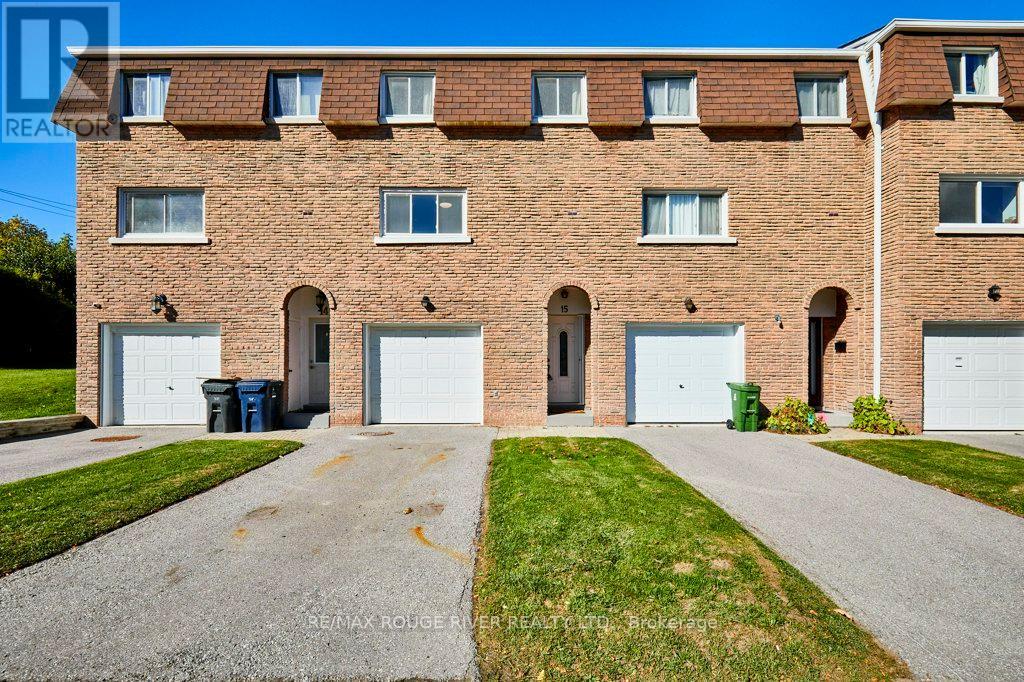 15 121 Centennial Rd, Toronto, ON M1C 2A8