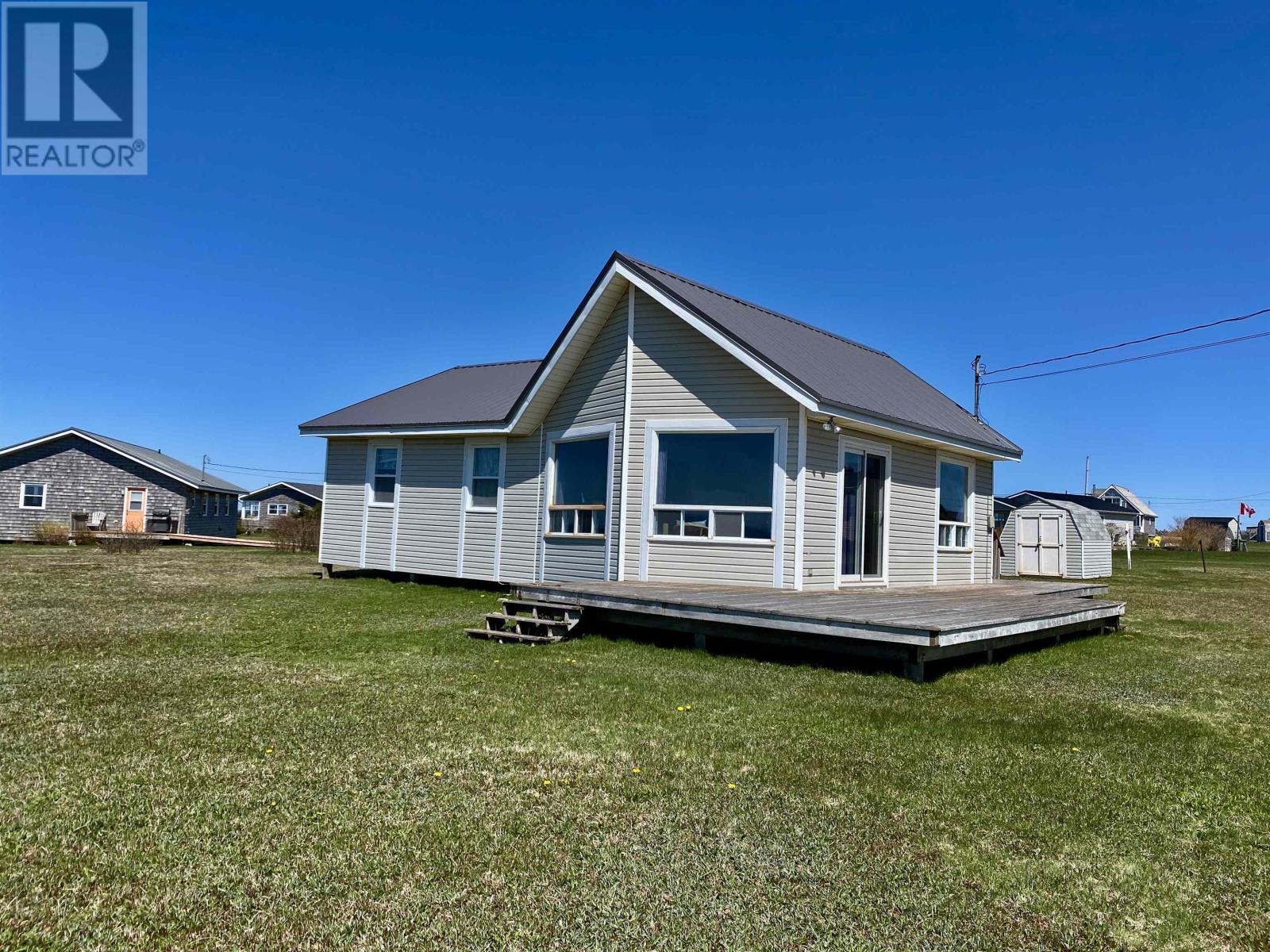 57 W Side Ct, Hampton, PE C0A 1J0