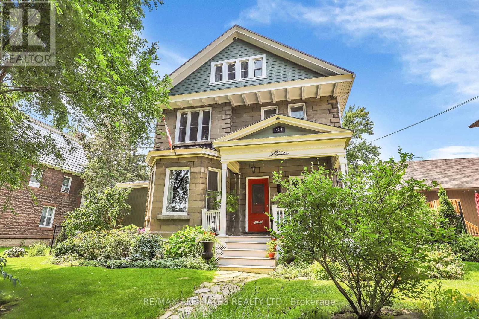 536 St Lawrence St SW, North Dundas, ON K0C 2K0