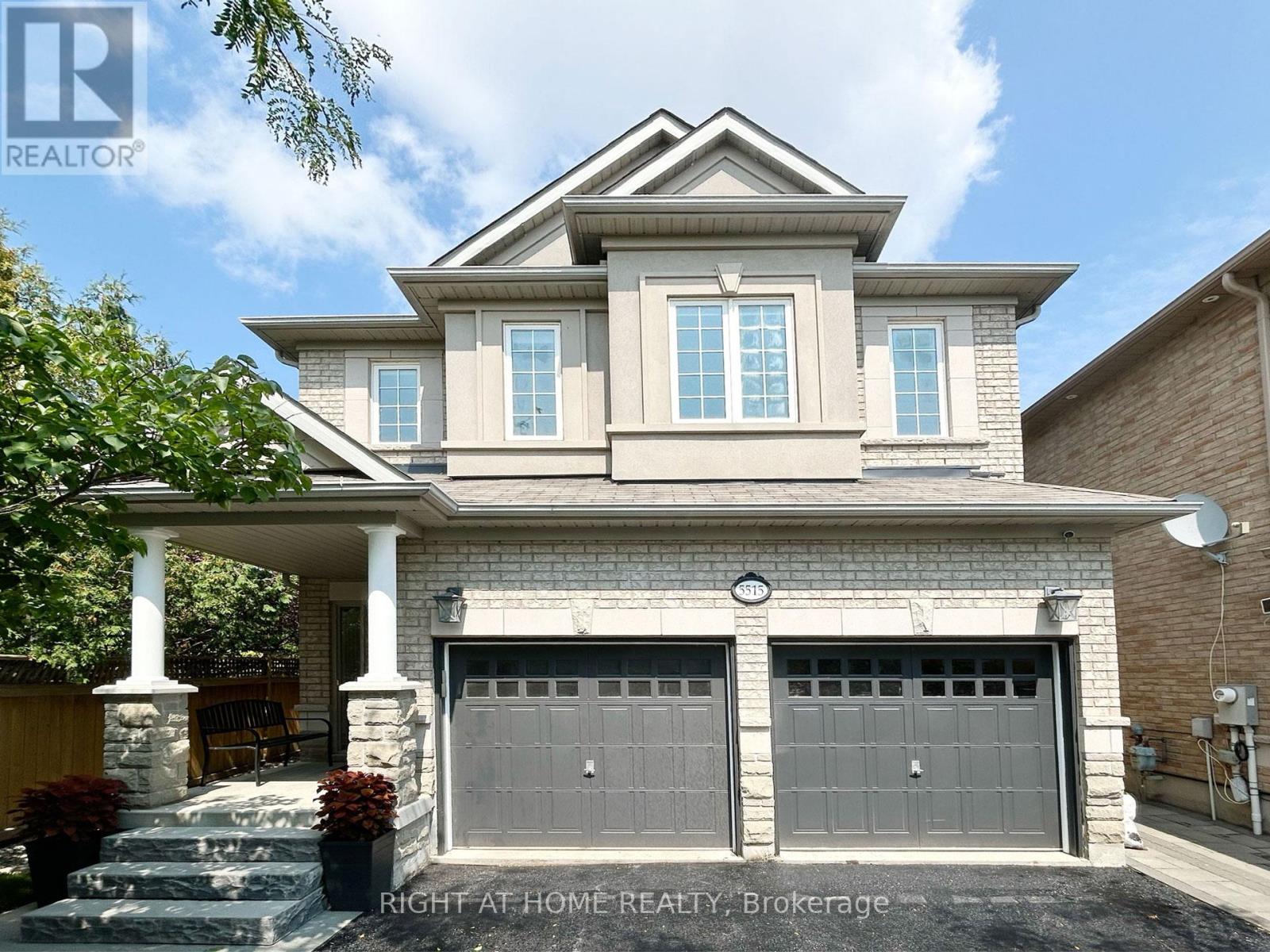 5515 Doctor Peddle Cres, Mississauga, ON L5M 0K6
