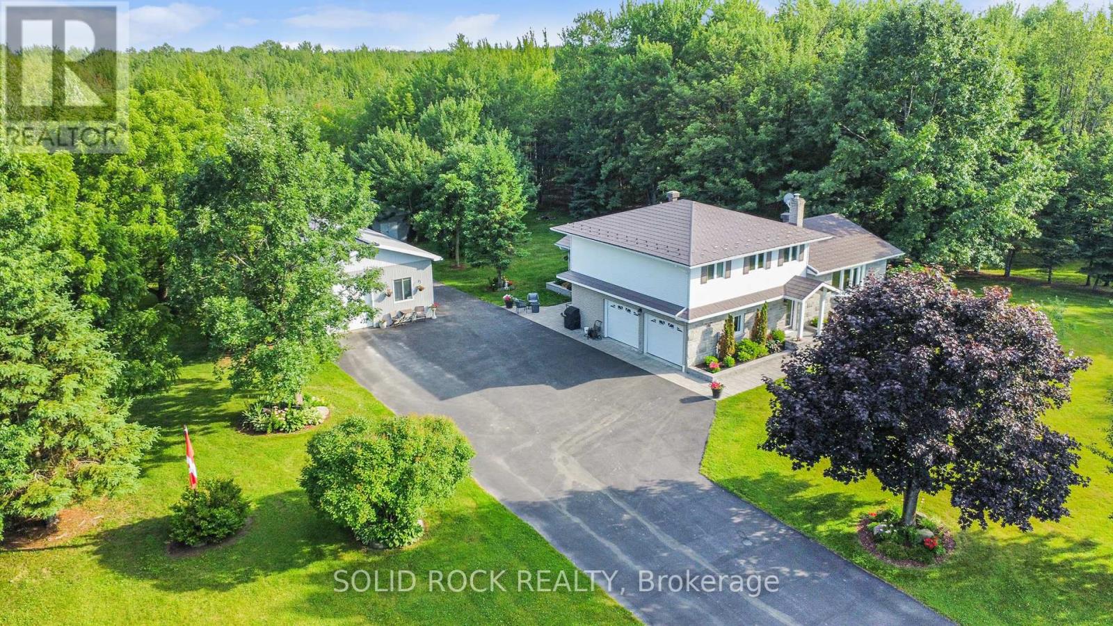 2278 Russland Rd E, Russell, ON K0A 3H0