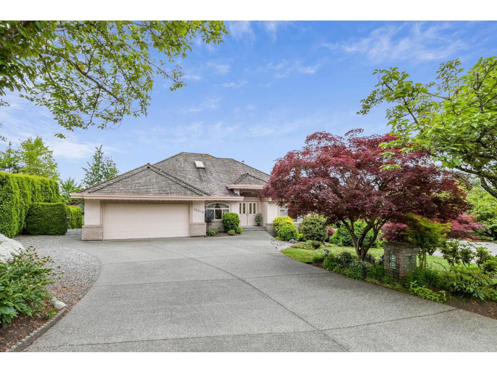 54 Avenue Unit 18618 #a, Surrey, BC V3S 8L5