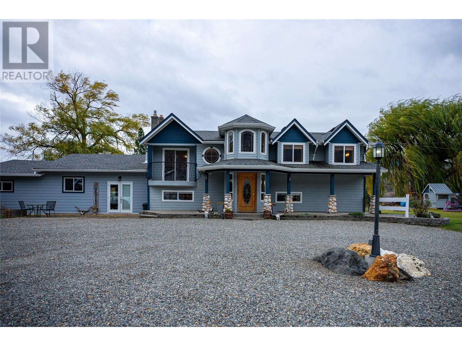 392 Teal Rd, Kamloops, BC V2H 1S5