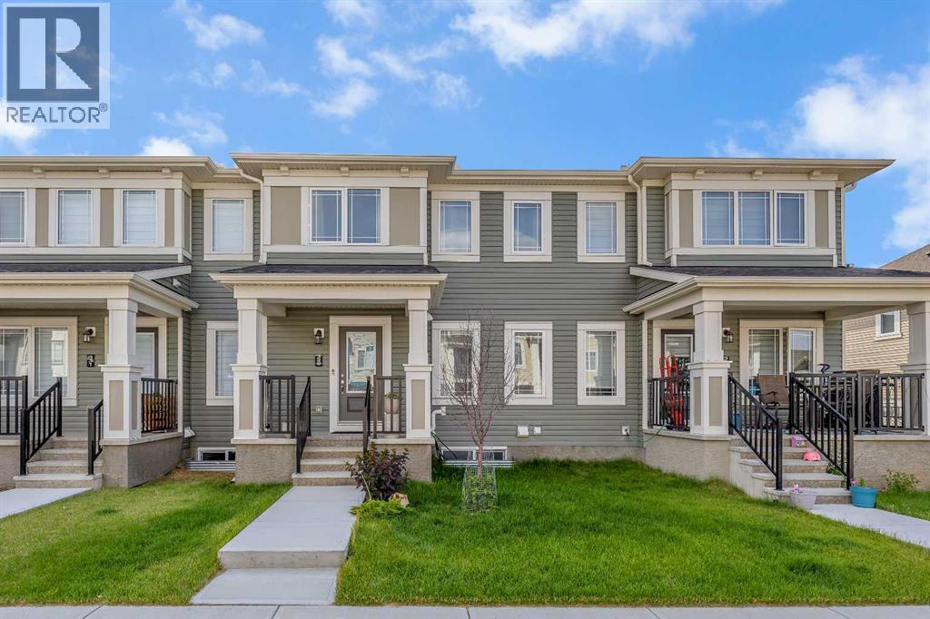329 Windbury Rd SW, Airdrie, AB T4B 5J5