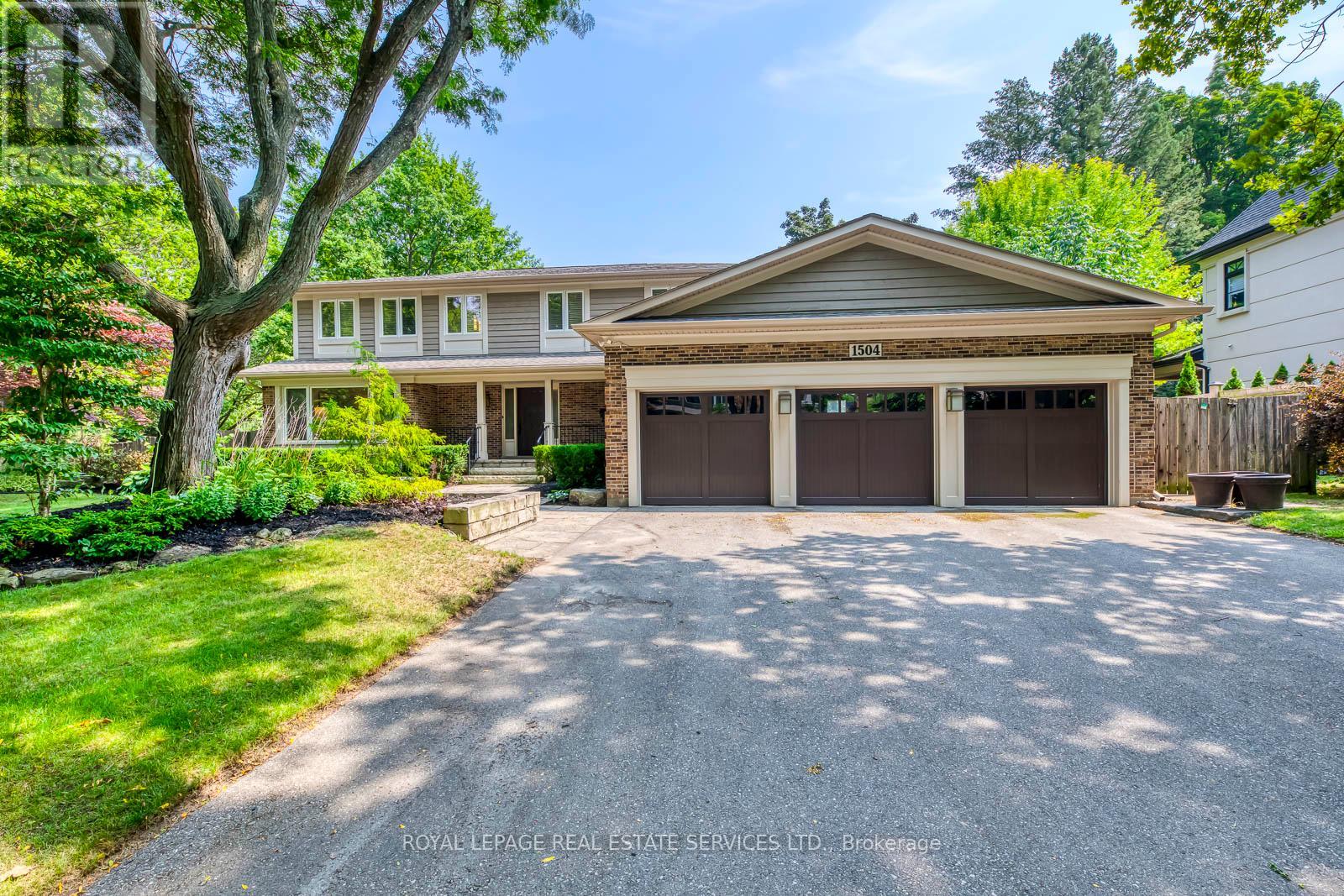1504 Caulder Dr, Oakville, ON L6J 5S9