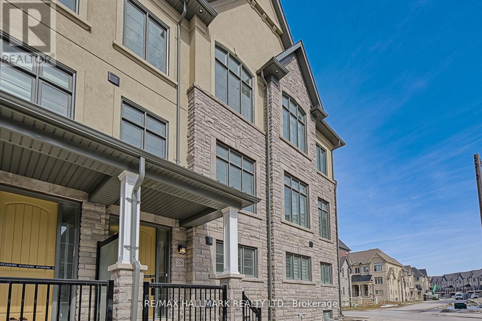 28 Gardeners Ln, Markham Angus Glen, ON L6C 3L5
