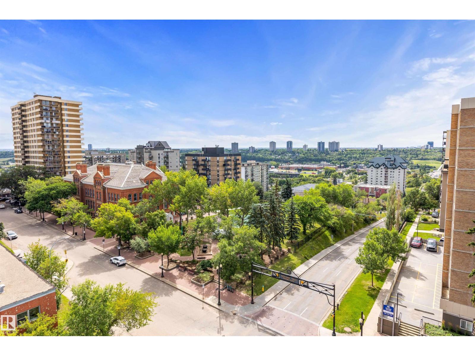 10504 99 Avenue Northwest #901, Edmonton, AB T5K 1B2