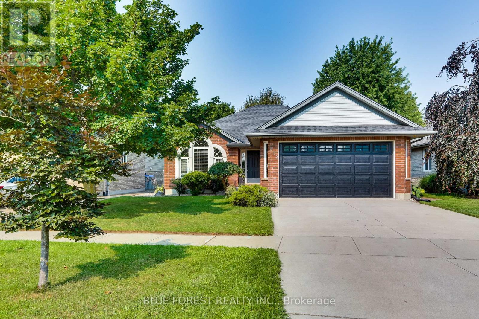 512 Darcy Dr, Strathroy-Caradoc, ON N7G 4L1