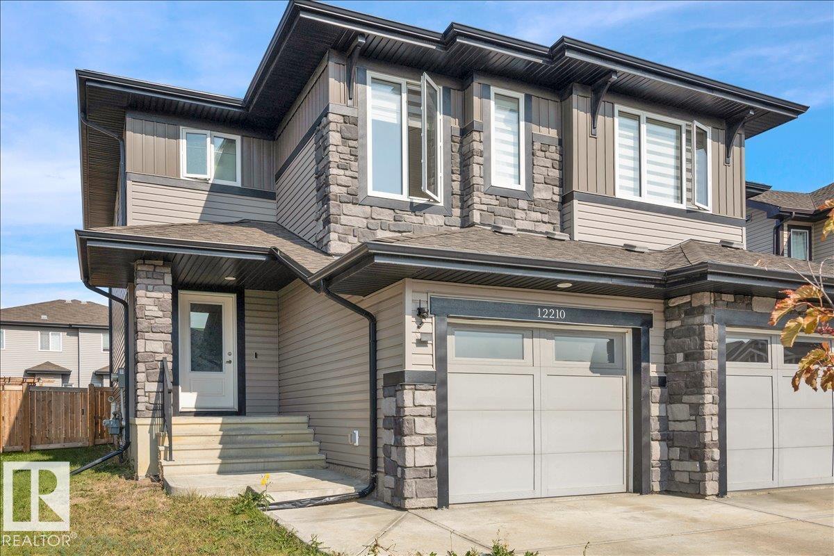176 Av Nw Unit 12210, Edmonton, AB T5X 0L2