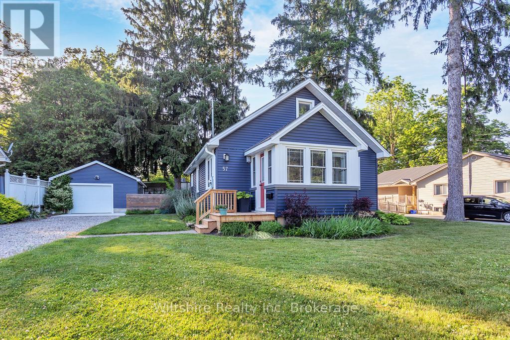 57 Potters Rd, Tillsonburg, ON N4G 2H1