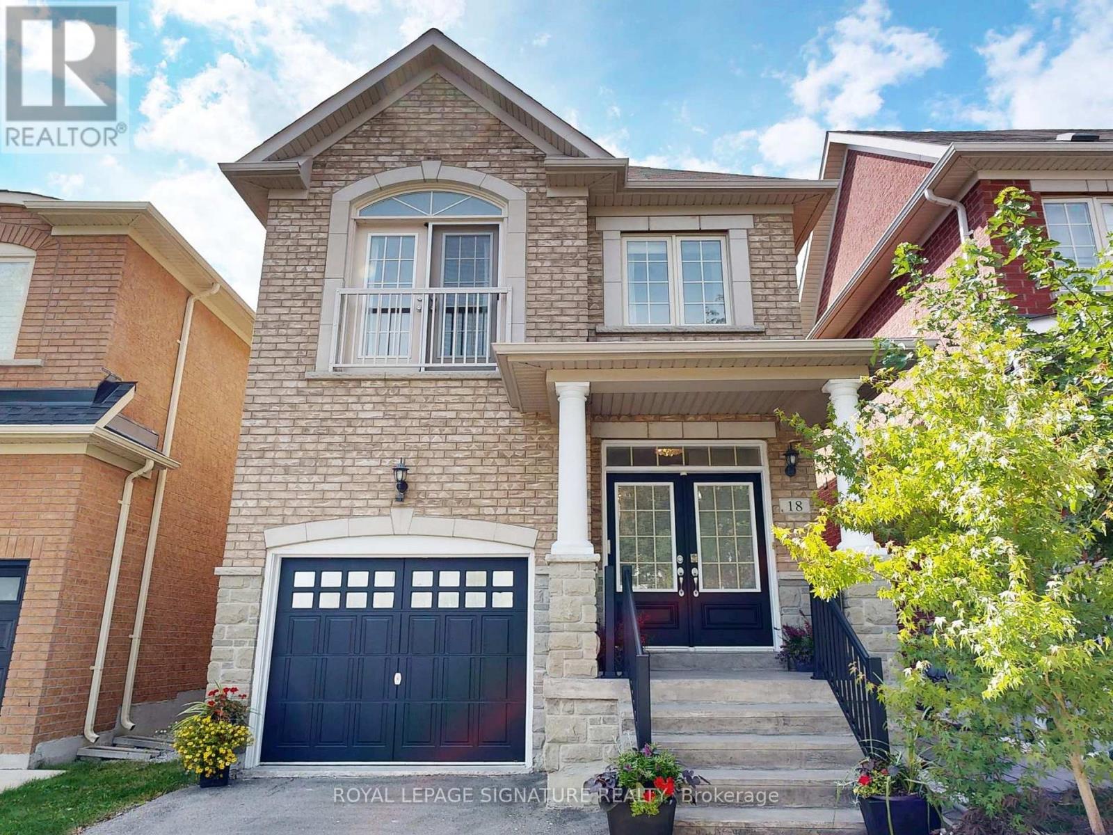 18 Torah Gate, Vaughan, ON L6A 0H3