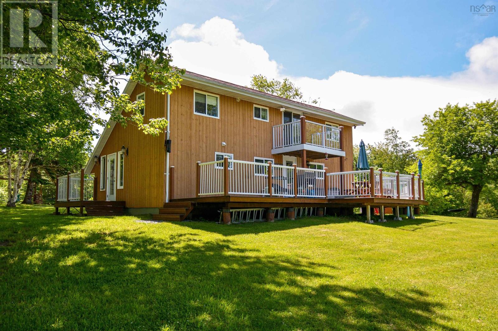 11217 Kempt Head Rd, Boularderie Centre, NS B1X 1L1