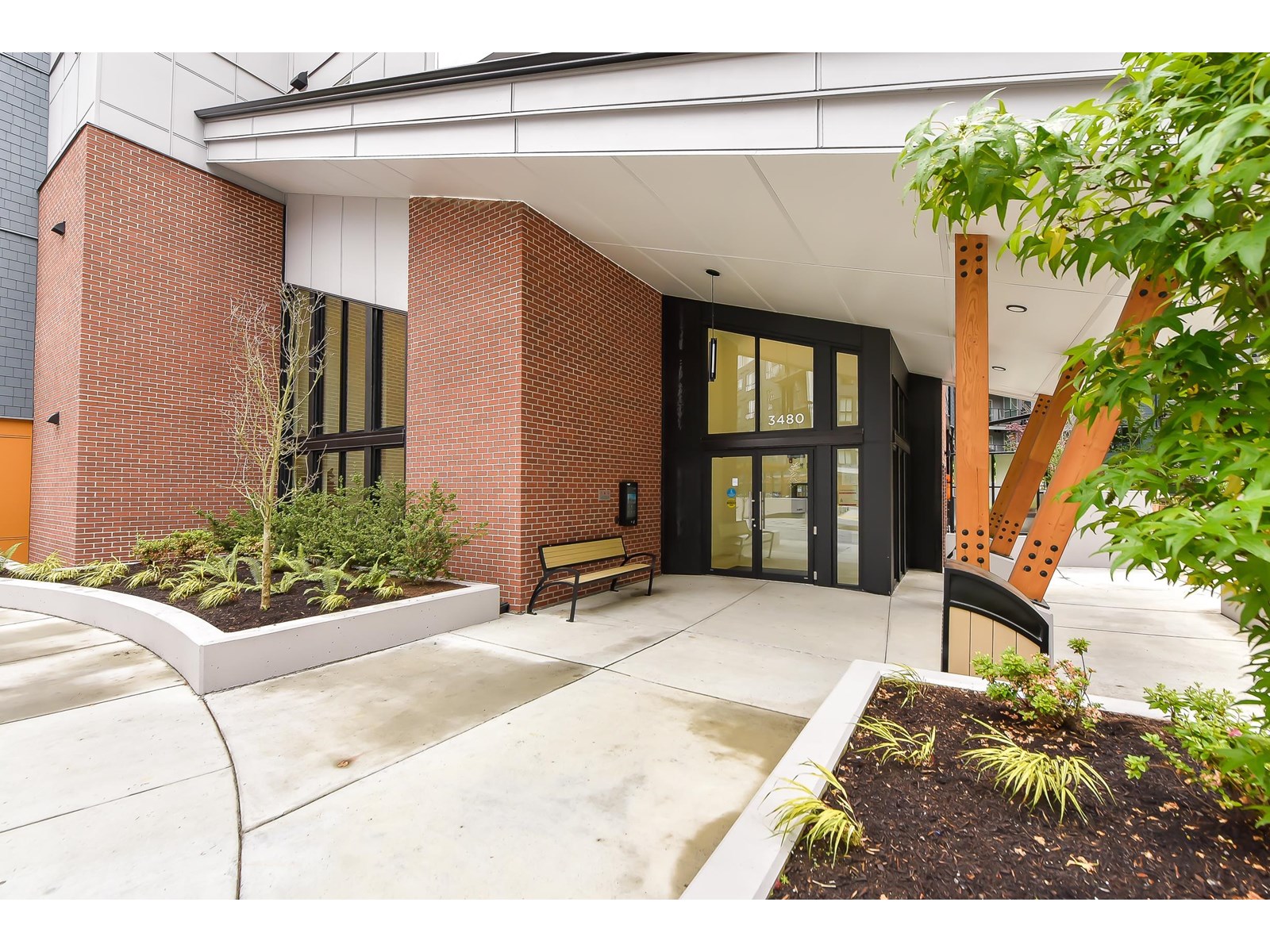 3480 146a Street Unit 522, Surrey, BC V4P 0H4
