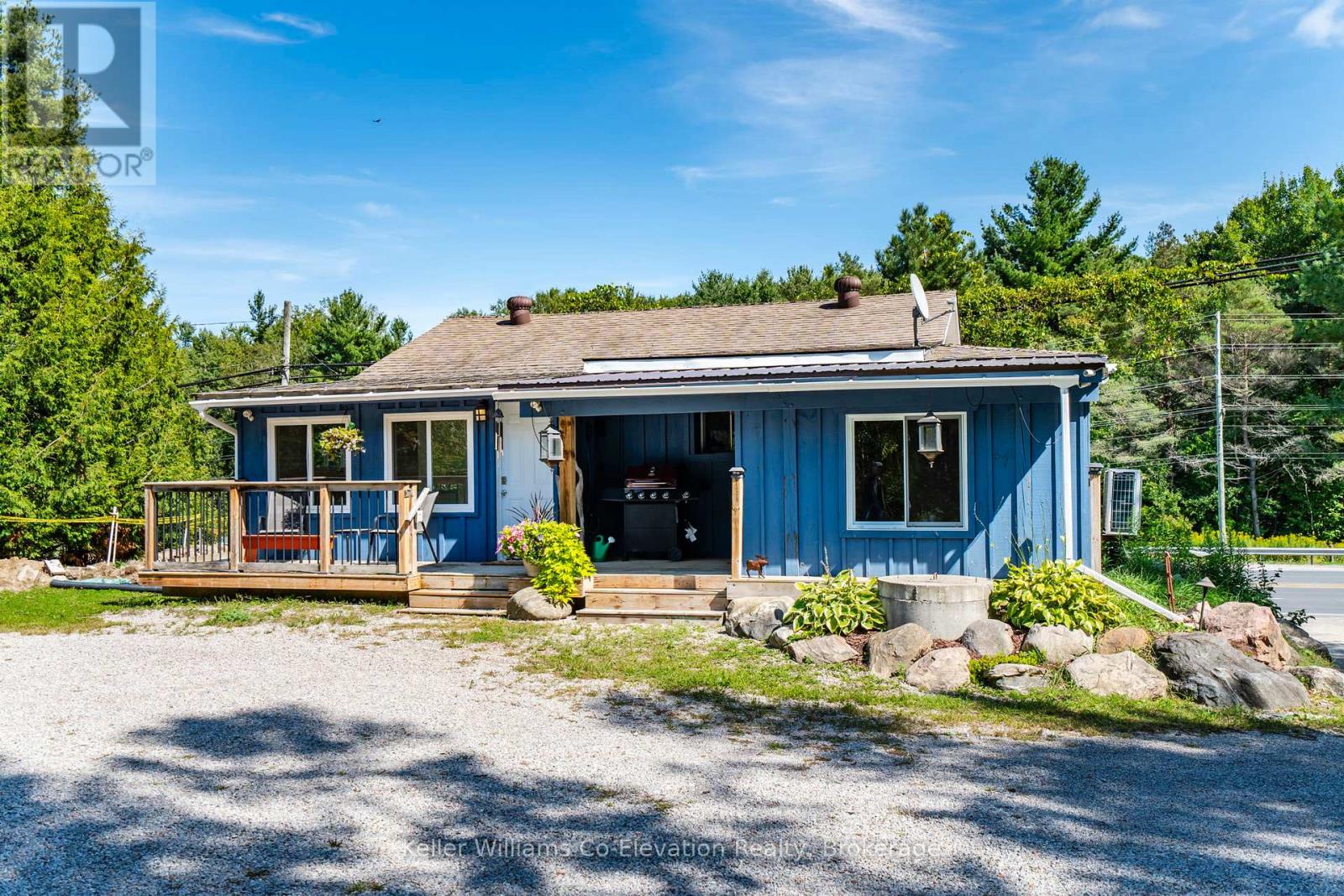 9752 County Road 93 Rd, Midland, ON L4R 5K5