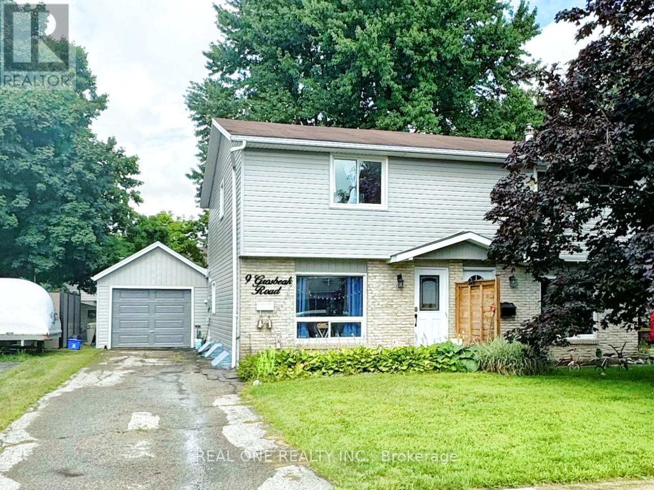 9 Grosbeak Rd, Woolwich, ON N3B 1V6