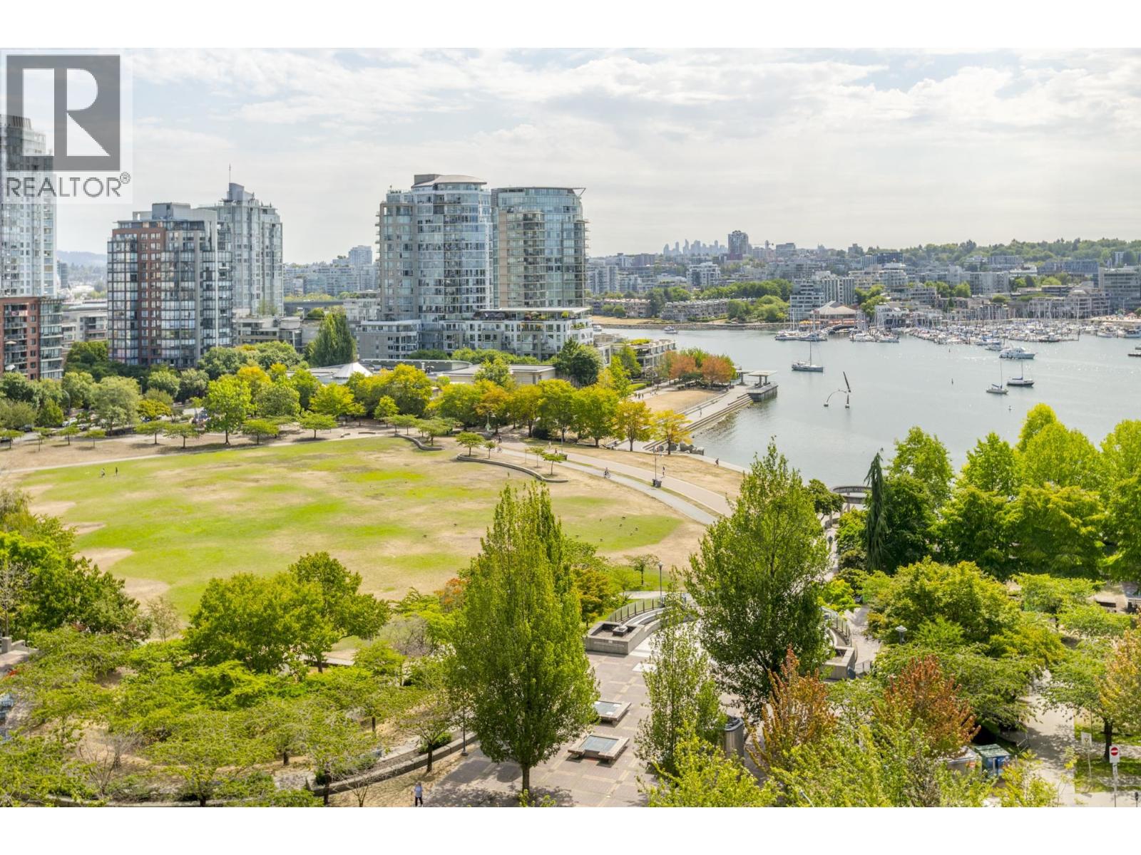 1408 Strathmore Mews Unit 1207, Vancouver, BC V6Z 3A9