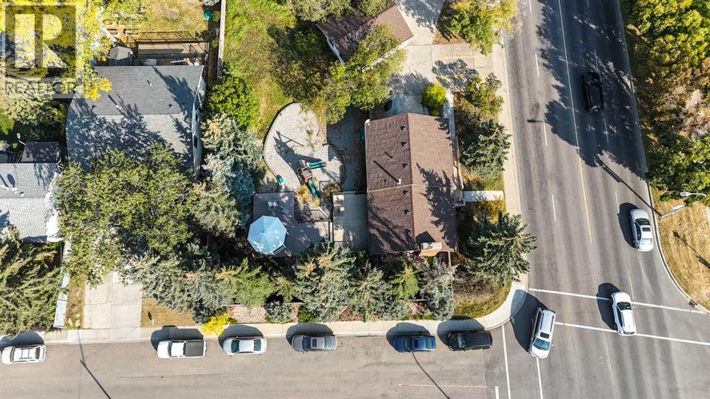 309 Main St NW, Airdrie, AB T4B 1E2